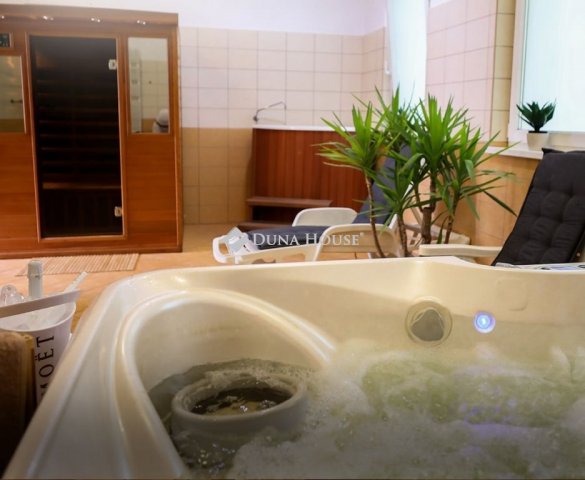 Eladó üzlethelyiség, Tornyospálcán 185 M Ft, 8 szobás