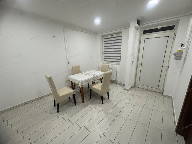 Eladó téglalakás, Nyíregyházán 53 M Ft, 2+1 szobás