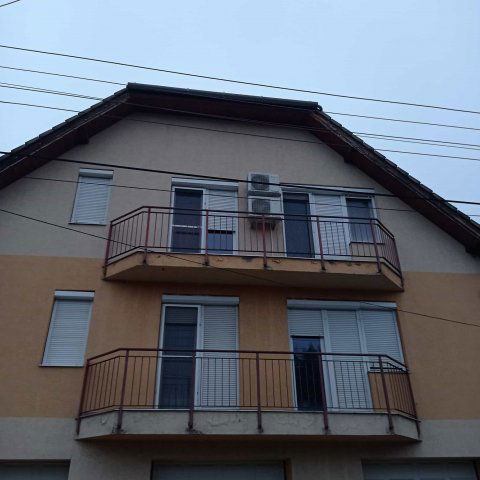 Kiadó téglalakás, albérlet, Szegeden 129 E Ft / hó, 1 szobás