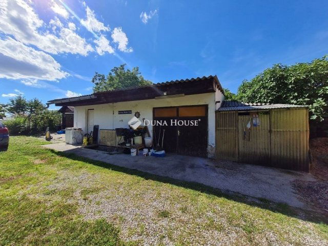 Eladó családi ház, Balatonszabadiban 65 M Ft, 5 szobás