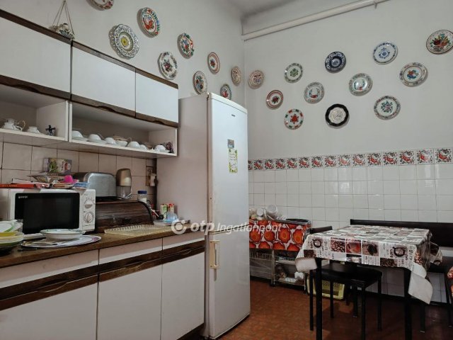 Eladó családi ház, Budapesten, XV. kerületben 95 M Ft, 4 szobás