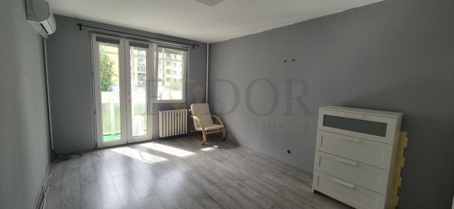 Eladó panellakás, Budapesten, XVIII. kerületben 49.5 M Ft