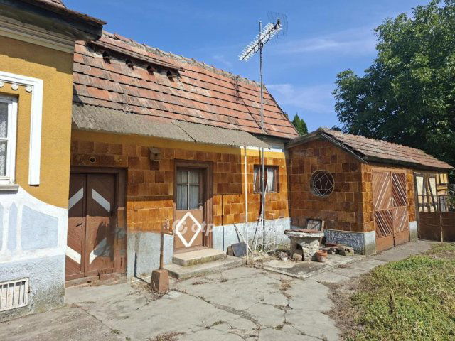 Eladó családi ház, Sajószögeden 31.5 M Ft, 4+1 szobás