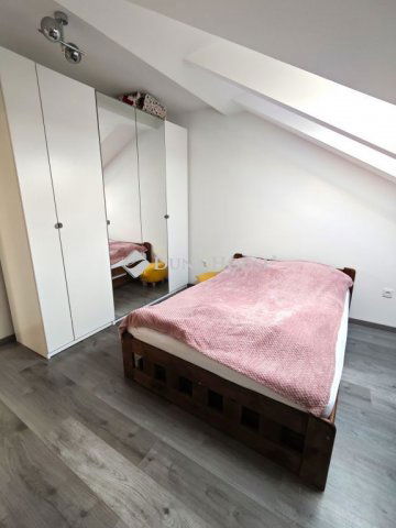 Eladó téglalakás, Vámosszabadin 79.9 M Ft, 5 szobás