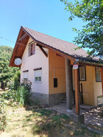 Eladó nyaraló, Kaposváron, Galagonya utcában 31.5 M Ft
