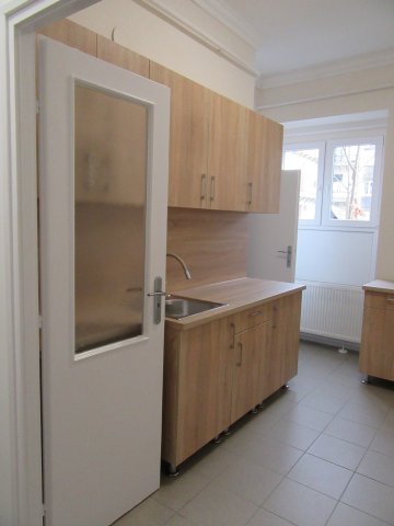 Eladó téglalakás, Debrecenben 64.9 M Ft, 2 szobás