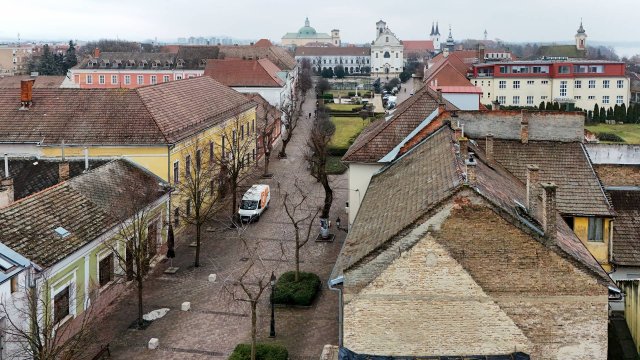 Eladó telek, Vácon 114.9 M Ft / költözzbe.hu