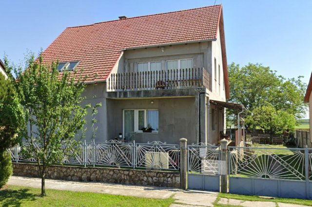 Eladó családi ház, Kónyon 40 M Ft, 5 szobás