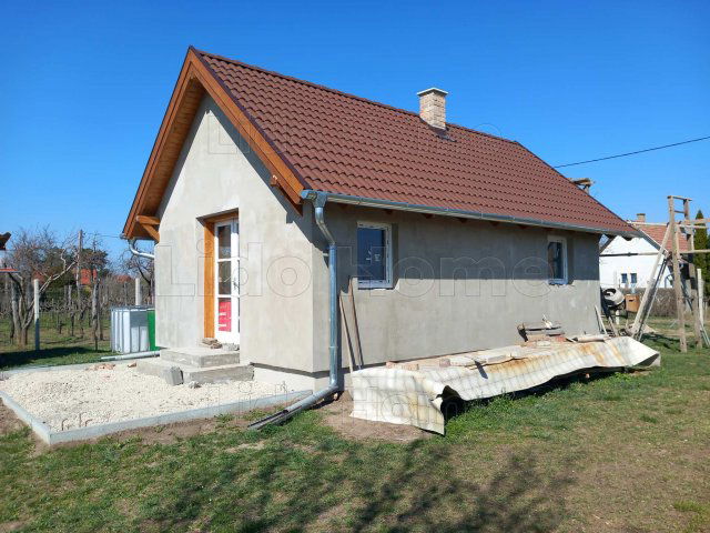 Eladó nyaraló, Siófokon 39.9 M Ft / költözzbe.hu