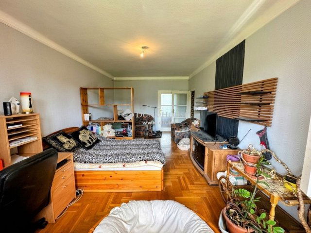 Eladó téglalakás, Budapesten, X. kerületben 65 M Ft, 2 szobás