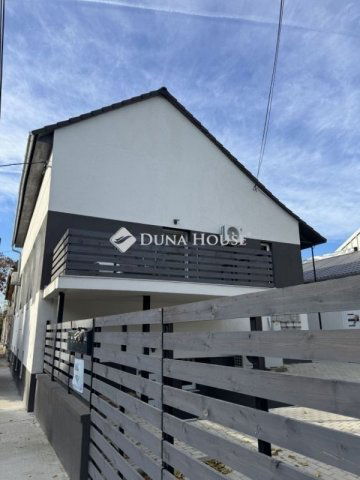 Eladó téglalakás, Budapesten, XV. kerületben 55 M Ft, 2 szobás