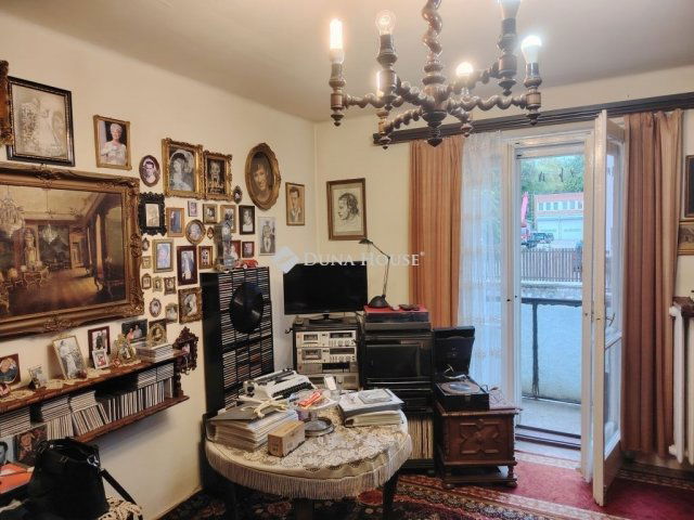 Eladó téglalakás, Tatabányán 33.9 M Ft, 2 szobás