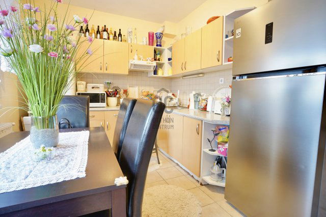 Eladó téglalakás, Budapesten, XVIII. kerületben 71.9 M Ft