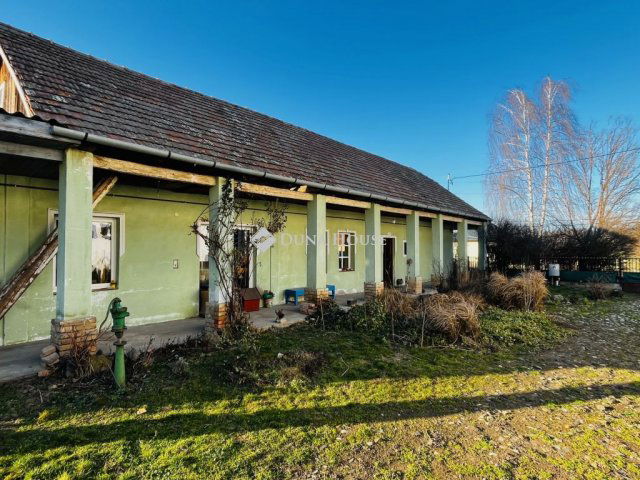 Eladó családi ház, Sülysápon 65 M Ft, 3 szobás