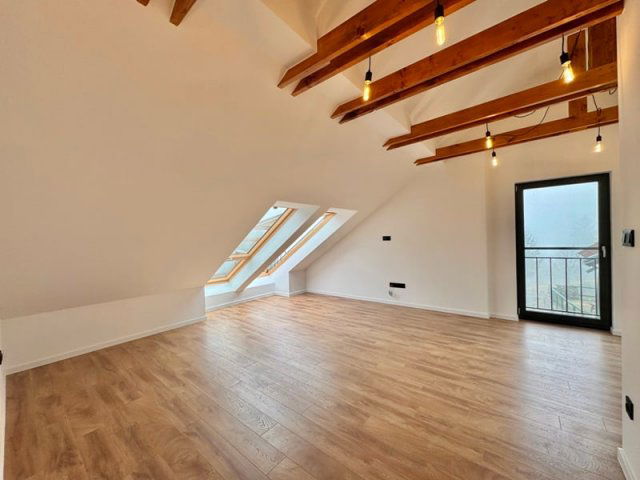 Eladó téglalakás, Pécsett, Bálicsi úton 69.9 M Ft, 2 szobás