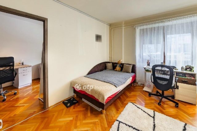 Eladó családi ház, Egerben 89.9 M Ft, 3+1 szobás