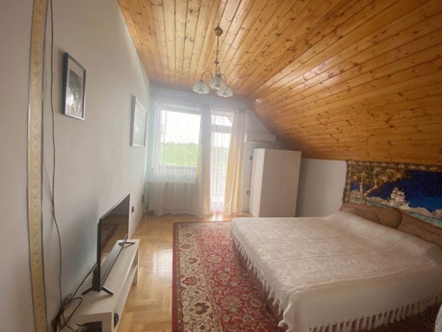 Eladó családi ház, Csömörön, Árpád utcában 150 M Ft