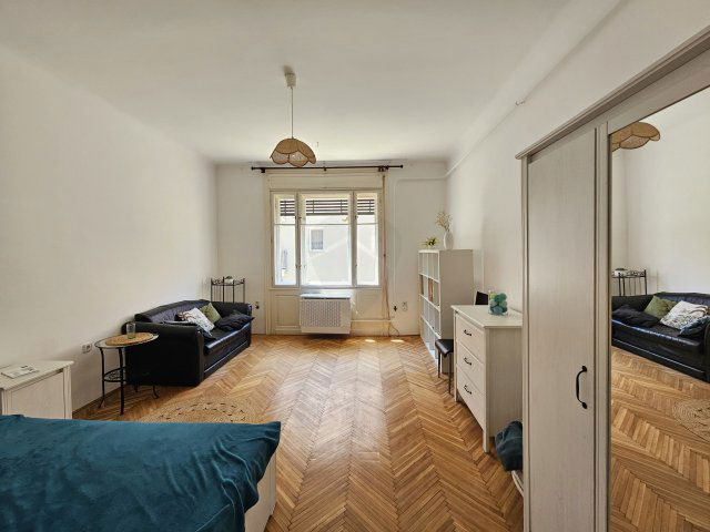 Eladó téglalakás, Budapesten, IX. kerületben 59.9 M Ft, 1 szobás
