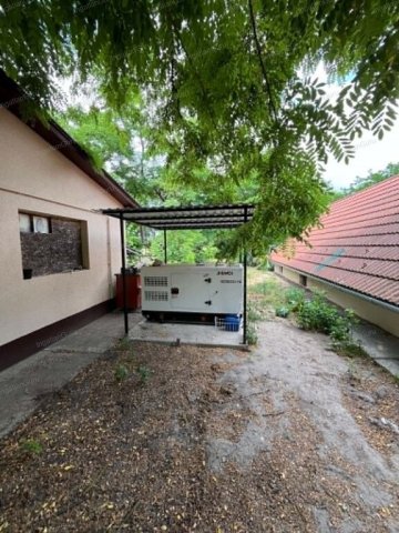 Eladó mezogazdasagi ingatlan, Szentkirályon 150 M Ft, 3 szobás