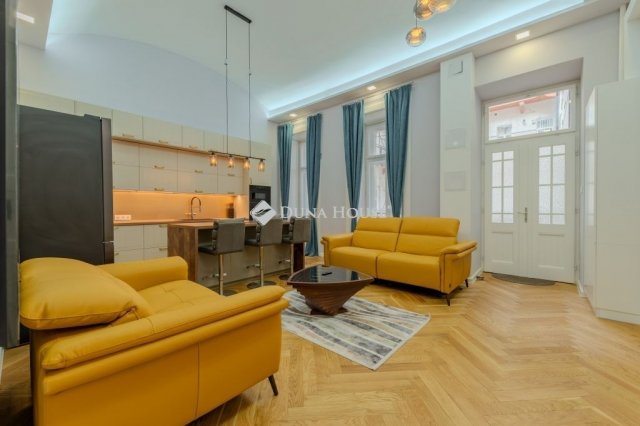 Eladó téglalakás, Budapesten, V. kerületben 259 M Ft, 3 szobás