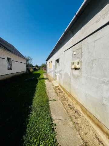 Eladó családi ház, Babócsán 10.99 M Ft, 2 szobás