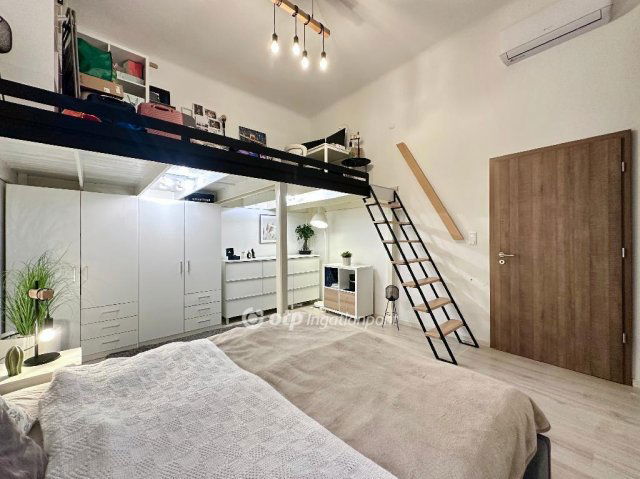 Eladó téglalakás, Budapesten, VI. kerületben 114.9 M Ft