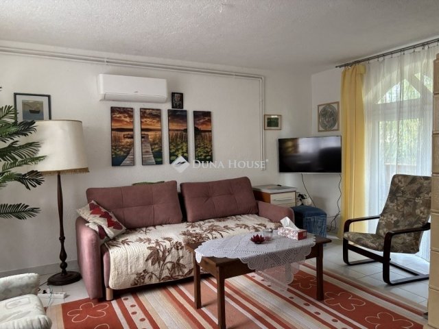 Eladó családi ház, Ráckevén 42 M Ft, 4 szobás