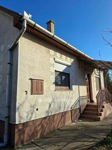 Eladó családi ház, Hajdúnánáson 41 M Ft, 2 szobás