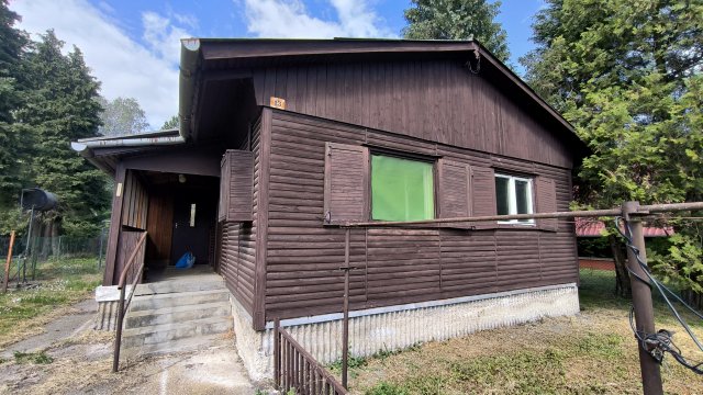 Eladó nyaraló, Balatonkeresztúron 34.99 M Ft, 2 szobás