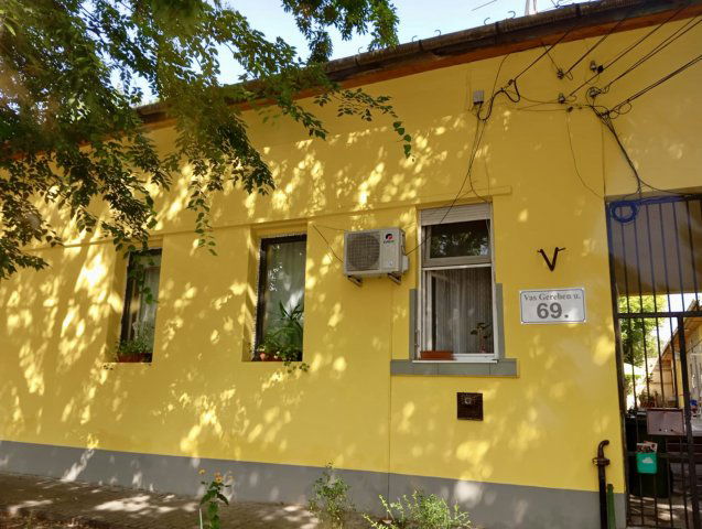 Eladó téglalakás, XIX. kerületben, Vas Gereben utcában