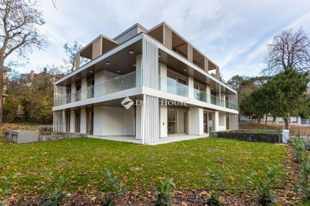 Eladó téglalakás, Budapesten, II. kerületben 320 M Ft, 3 szobás