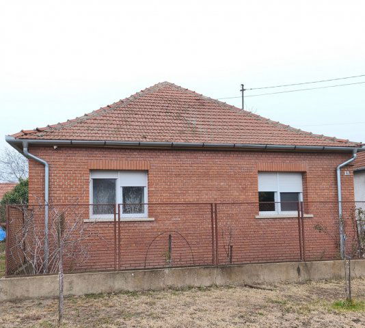Eladó családi ház, Soltvadkerten 31.99 M Ft, 3 szobás