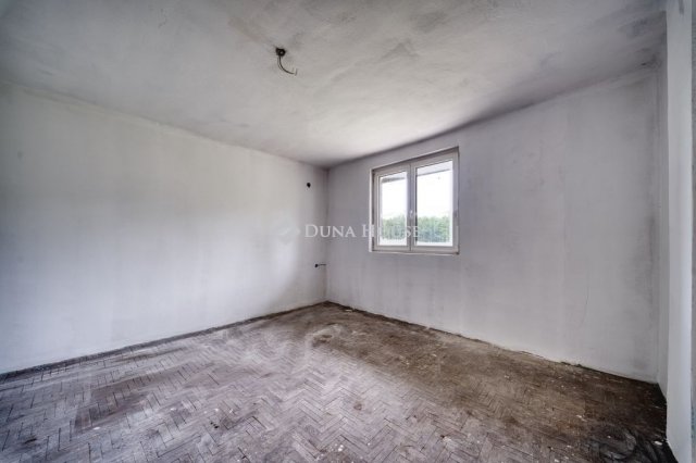 Eladó családi ház, Emődön 26 M Ft, 2 szobás