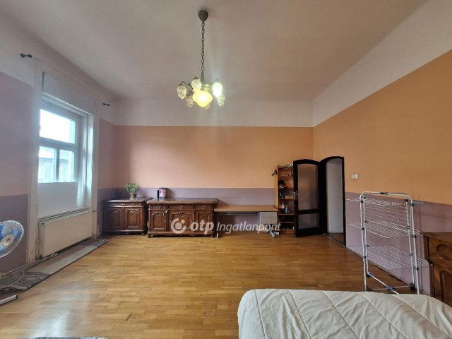 Eladó téglalakás, Budapesten, VII. kerületben 99.9 M Ft