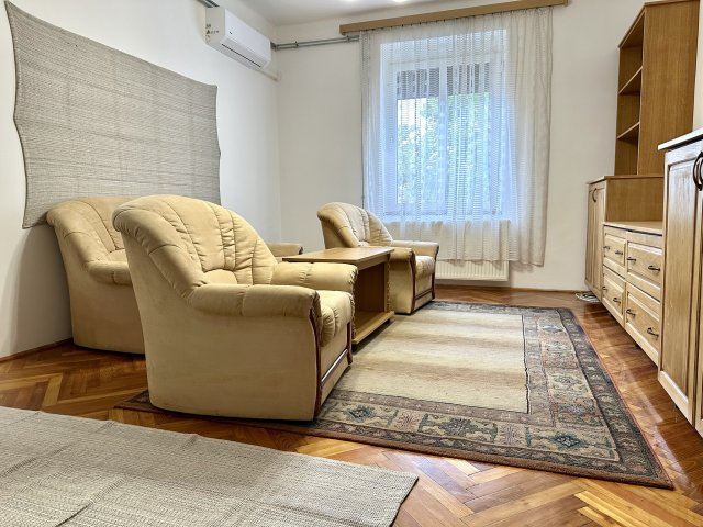 Kiadó téglalakás, albérlet, Győrött 210 E Ft / hó, 2 szobás