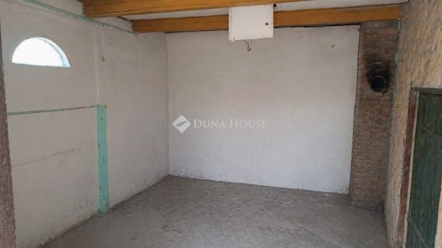 Eladó mezogazdasagi ingatlan, Monoron 9 M Ft / költözzbe.hu