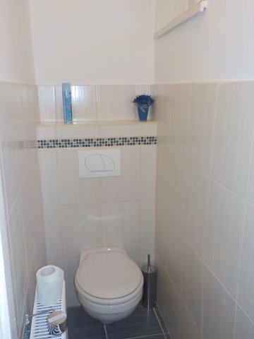 Kiadó téglalakás, albérlet, Pécsett 150 E Ft / hó, 2 szobás