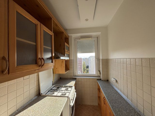 Eladó panellakás, Budapesten, III. kerületben 69.9 M Ft