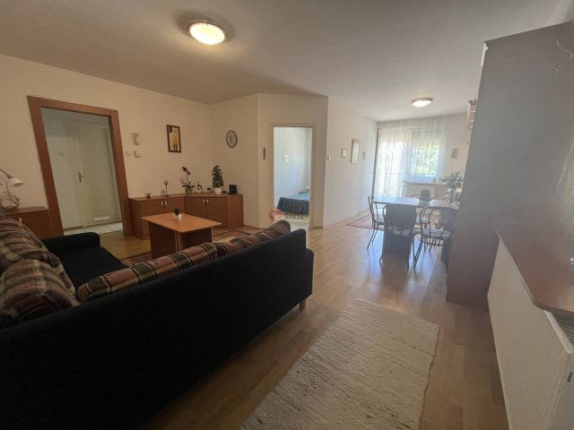 Eladó téglalakás, Hajdúszoboszlón 64.5 M Ft, 3 szobás