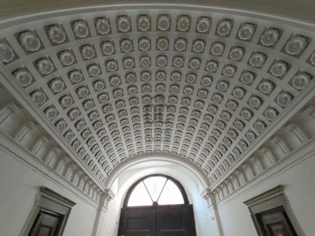 Eladó téglalakás, Budapesten, V. kerületben 275.4 M Ft, 7 szobás