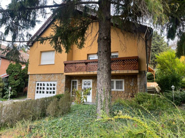 Eladó téglalakás, Piliscsabán 140 M Ft, 4 szobás