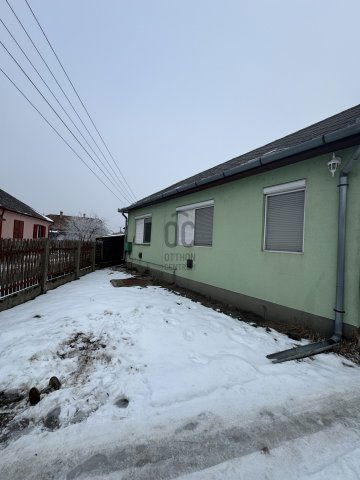 Eladó családi ház, Nagykállóban 64.9 M Ft, 1 szobás