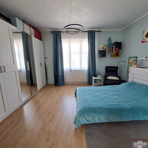 Eladó családi ház, Monoron 68.8 M Ft, 3 szobás