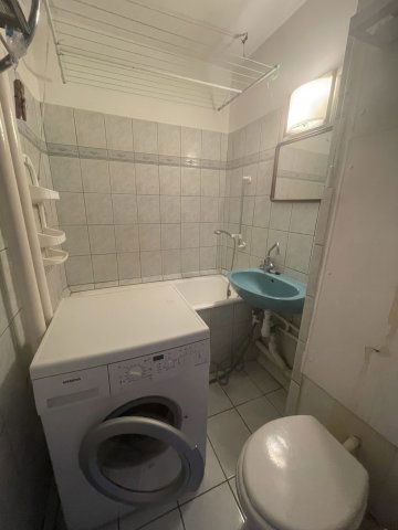 Eladó téglalakás, Nyíregyházán 31.5 M Ft, 2+1 szobás