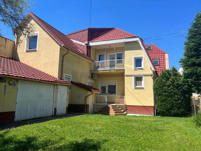 Eladó családi ház, Zalaegerszegen 129.99 M Ft, 8 szobás