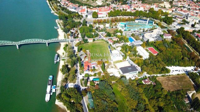 Eladó ipari ingatlan, Esztergomban 88 M Ft / költözzbe.hu