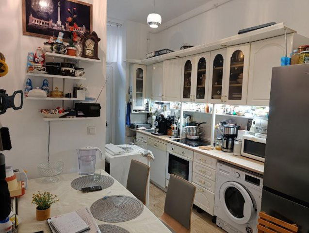 Eladó téglalakás, Budapesten, VIII. kerületben 86 M Ft, 3 szobás