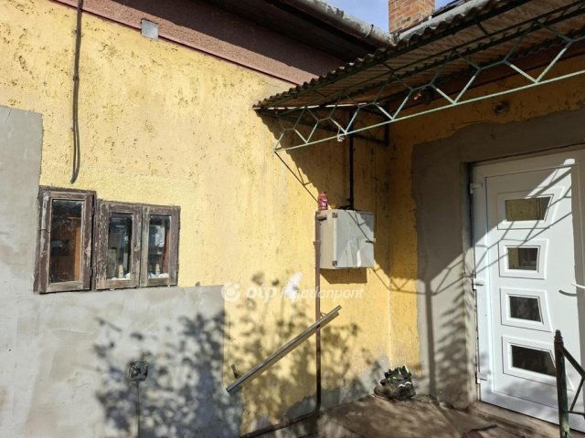 Eladó családi ház, Hajdúböszörményen 39.9 M Ft, 2 szobás