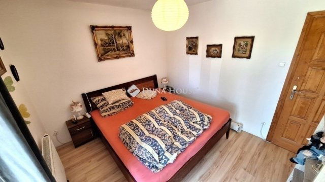 Eladó családi ház, Ráckevén 72.5 M Ft, 5 szobás