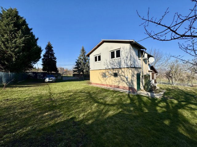 Eladó nyaraló, Balatonedericsen 59.9 M Ft, 4 szobás